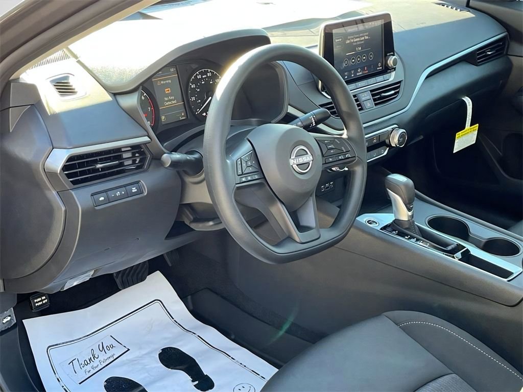 Certified 2025 Nissan Altima 2.5 S image 11