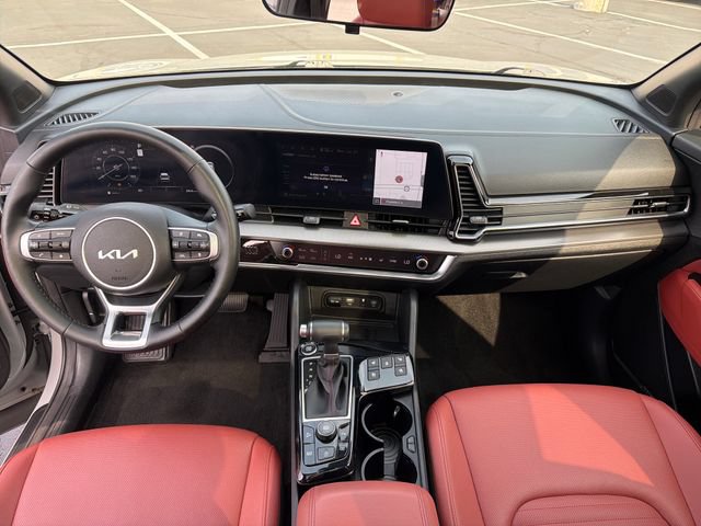 Used 2025 Kia Sportage SX FWD image 12