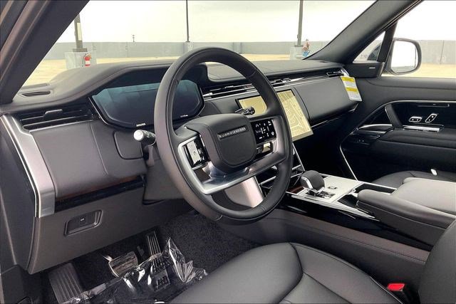 New 2026 Land Rover Range Rover SE image 7