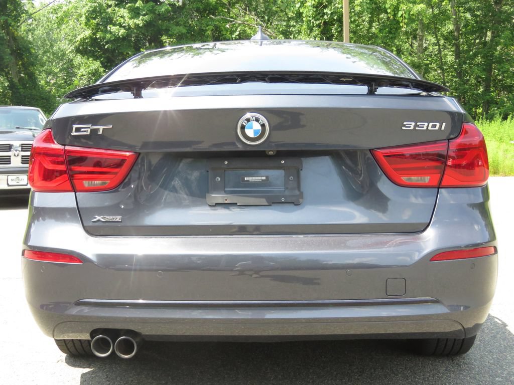 Used 2019 BMW 330i Gran Turismo xDrive w/ Convenience Package AWD/4WD image 6