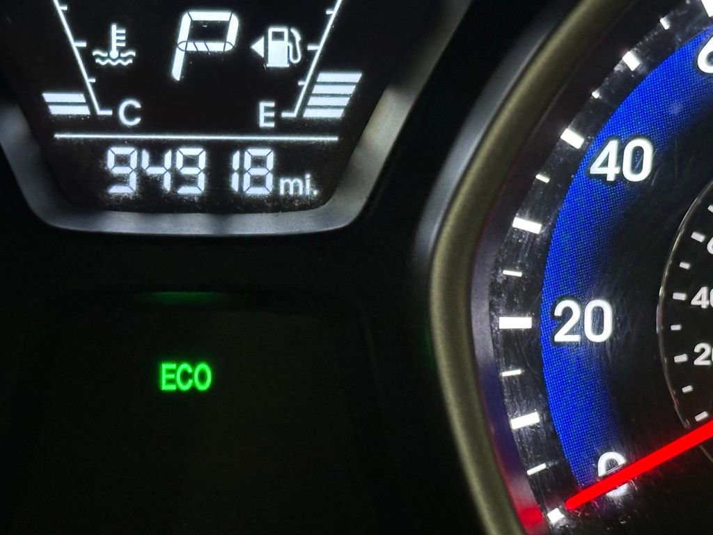 Used 2014 Hyundai Elantra SE w/ Option Group 02 image 19