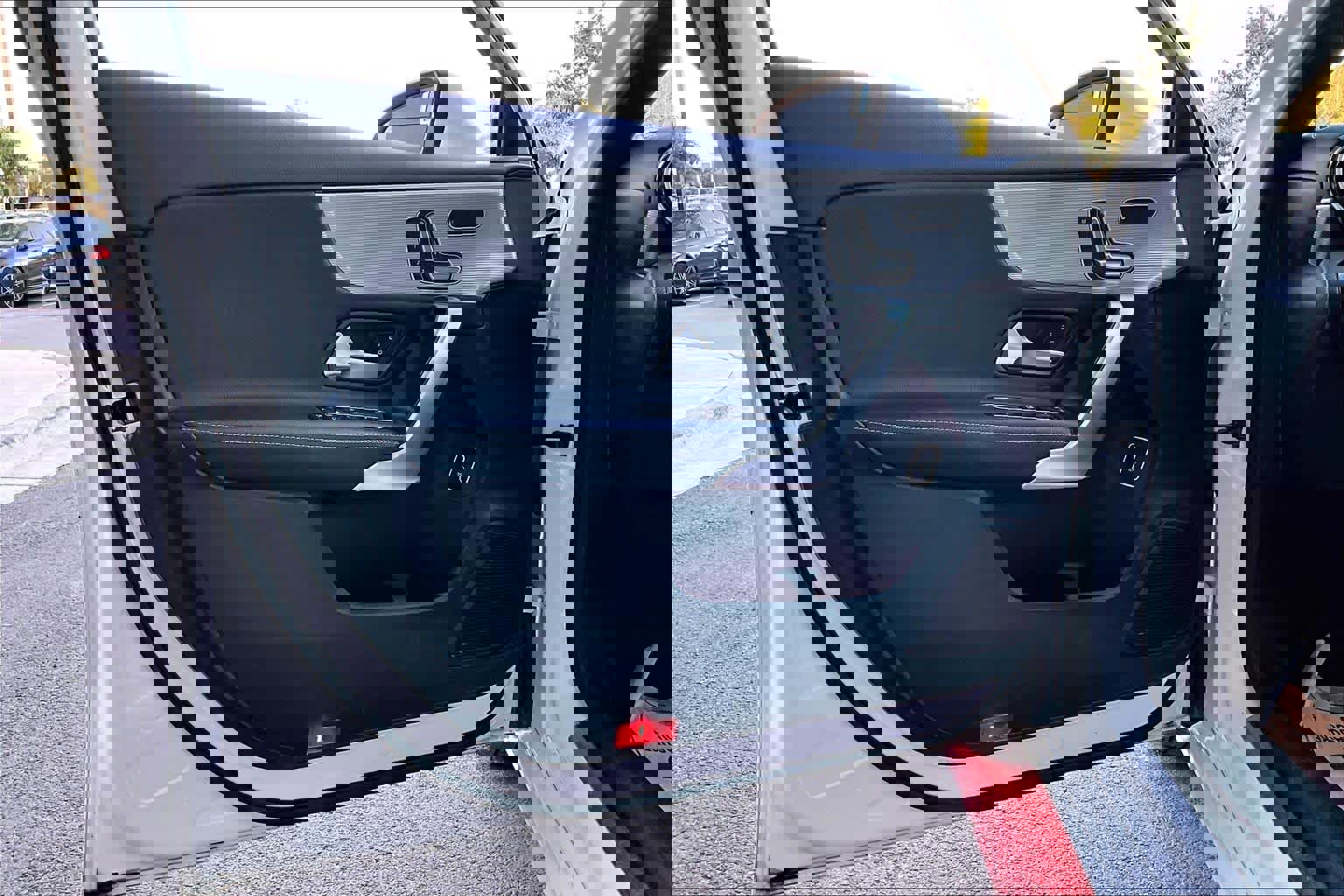 Used 2019 Mercedes-Benz A 220 4MATIC image 24