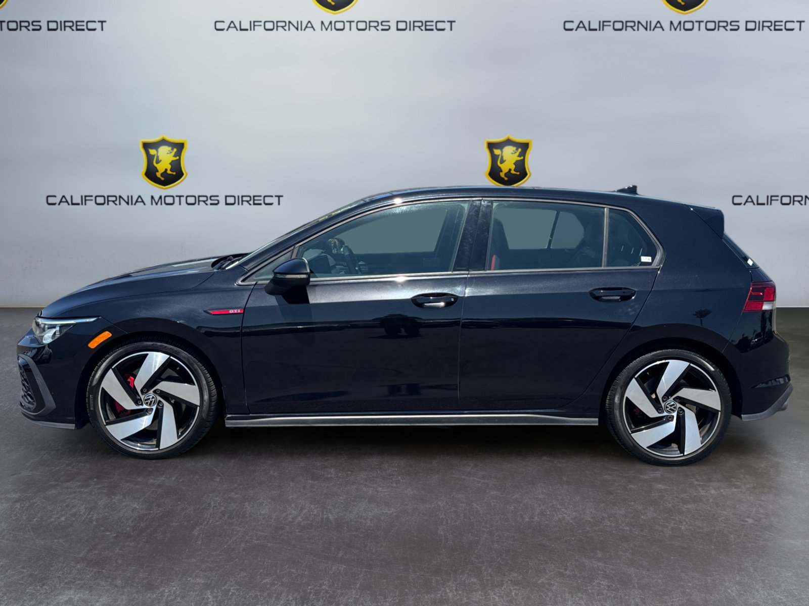 Used 2023 Volkswagen GTI SE FWD image 2