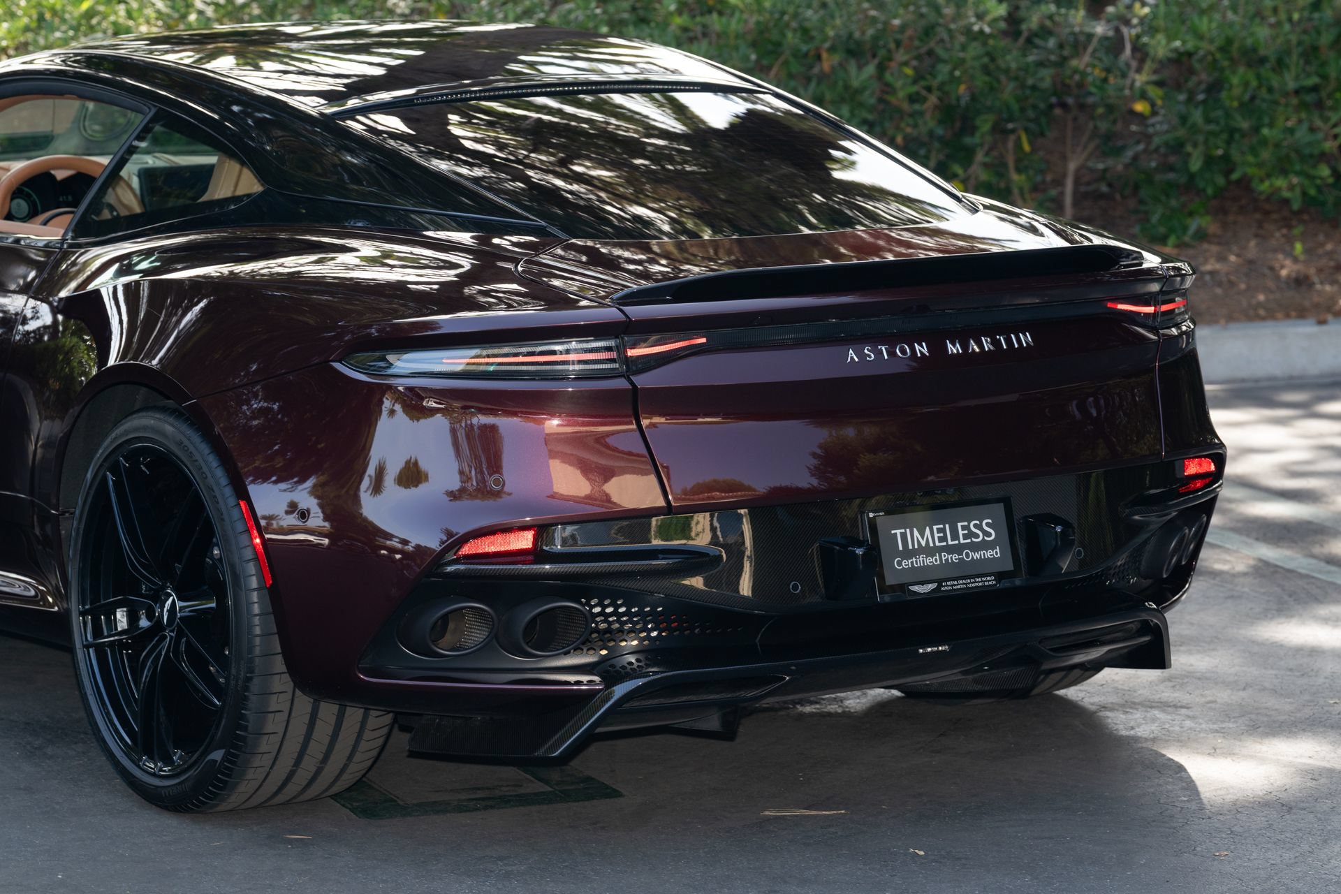 Used 2020 Aston Martin DBS Superleggera RWD image 20
