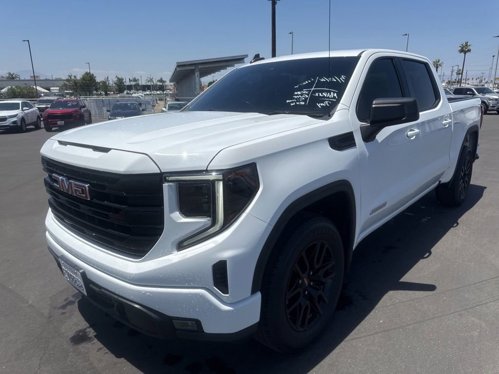 Certified 2022 GMC Sierra 1500 Elevation RWD image 5