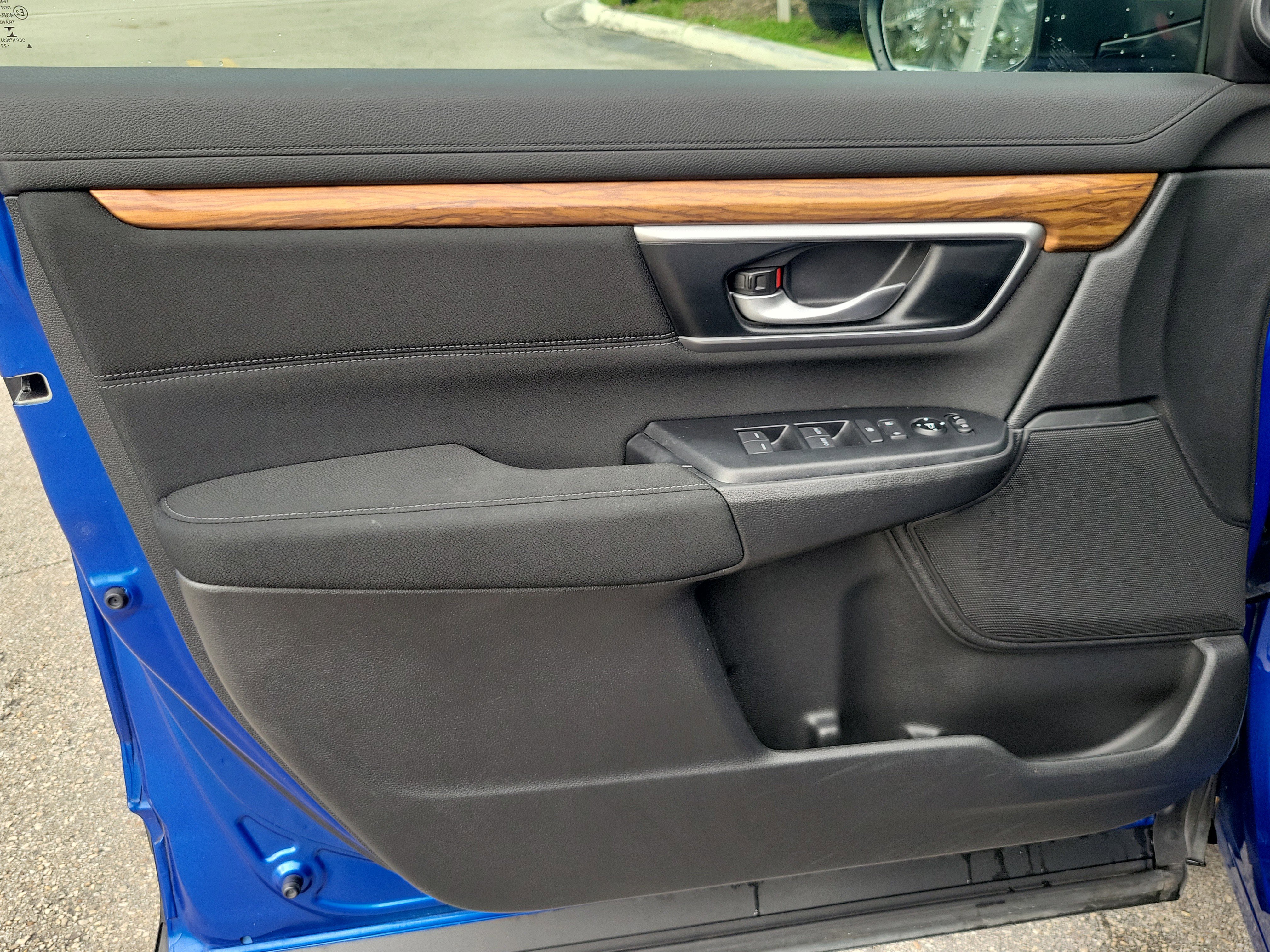 Used 2022 Honda CR-V EX image 24