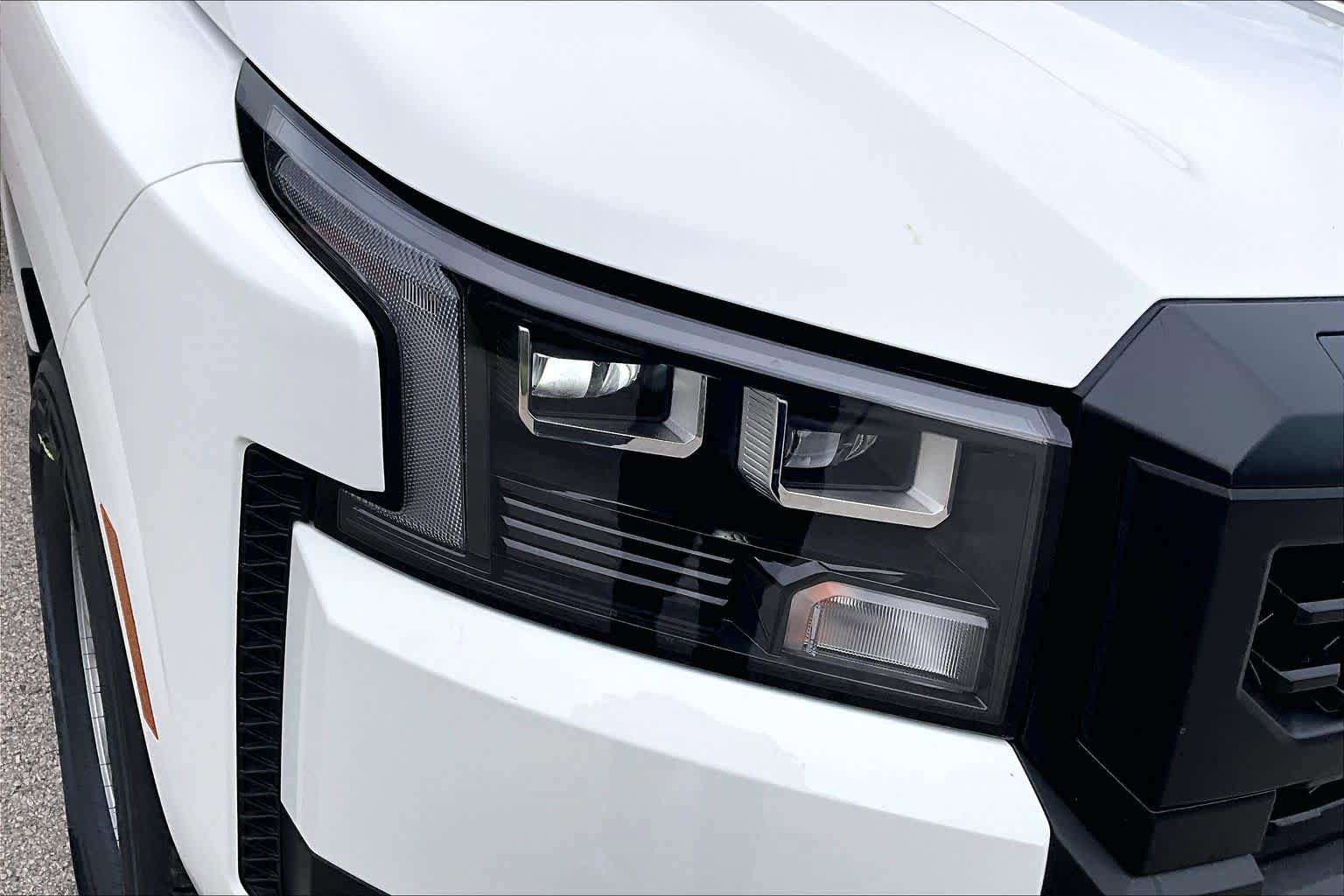 New 2026 Nissan Frontier S RWD image 18