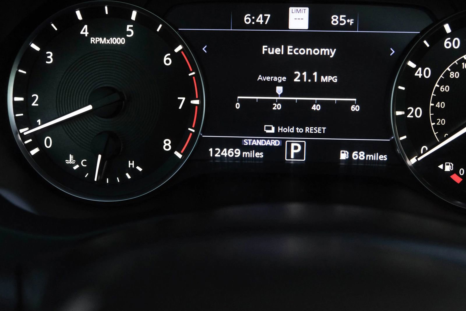 Used 2022 INFINITI QX50 Sensory image 37