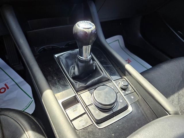 Used 2019 MAZDA MAZDA3 Hatchback w/ Premium Package image 25