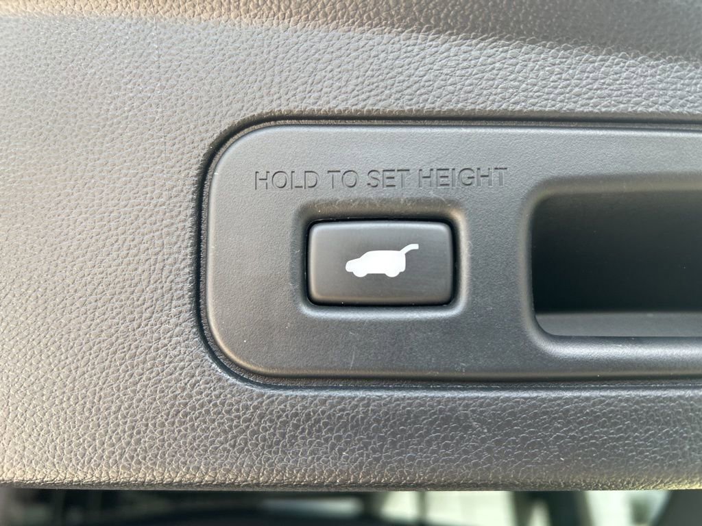 Used 2023 Acura MDX FWD w/ Technology Package image 13