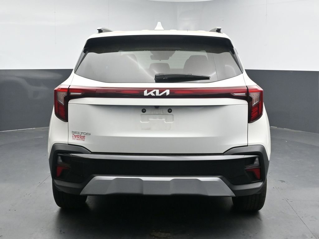 Used 2025 Kia Seltos S image 7