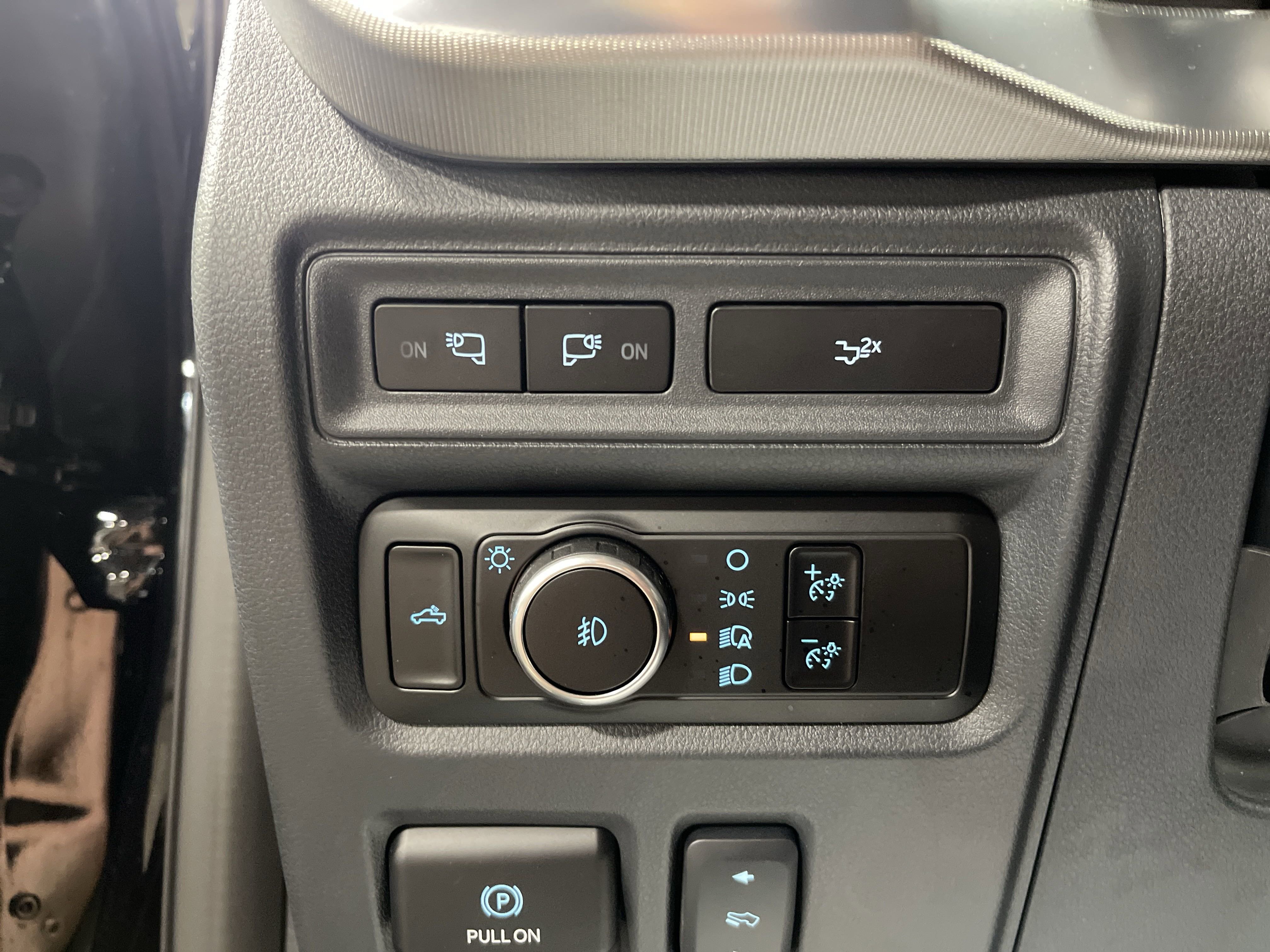 Used 2024 Ford F150 Lariat w/ Tow/Haul Package image 21