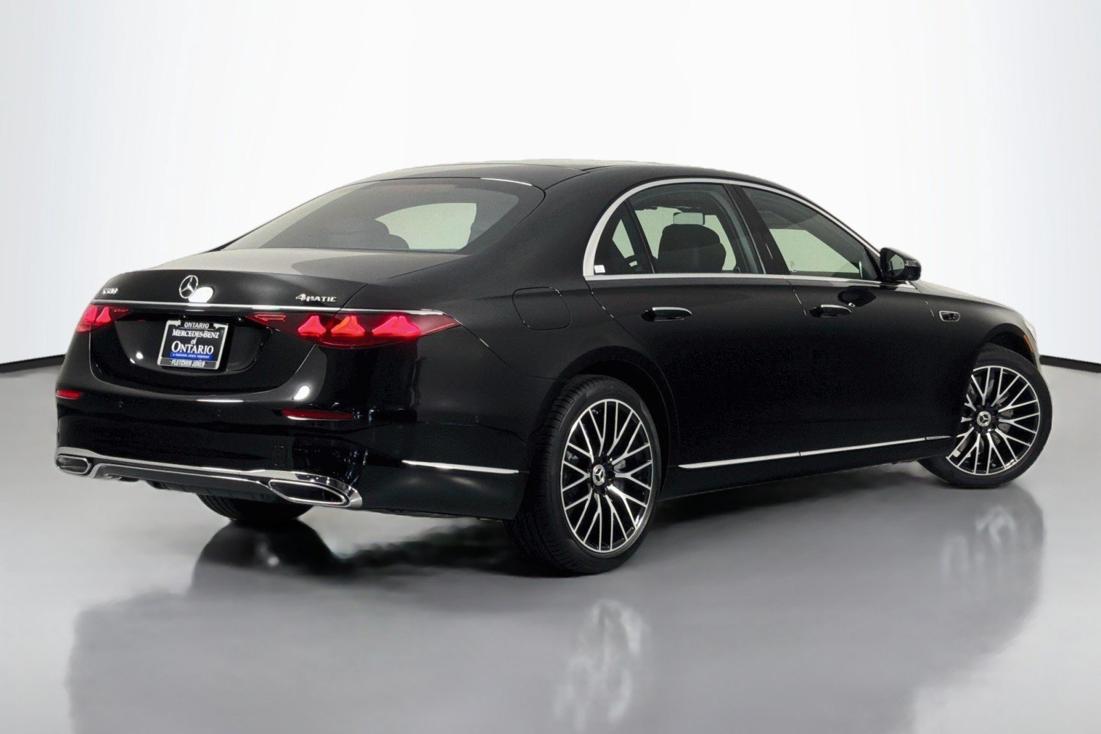 New 2027 Mercedes-Benz S 580 4MATIC Sedan image 11