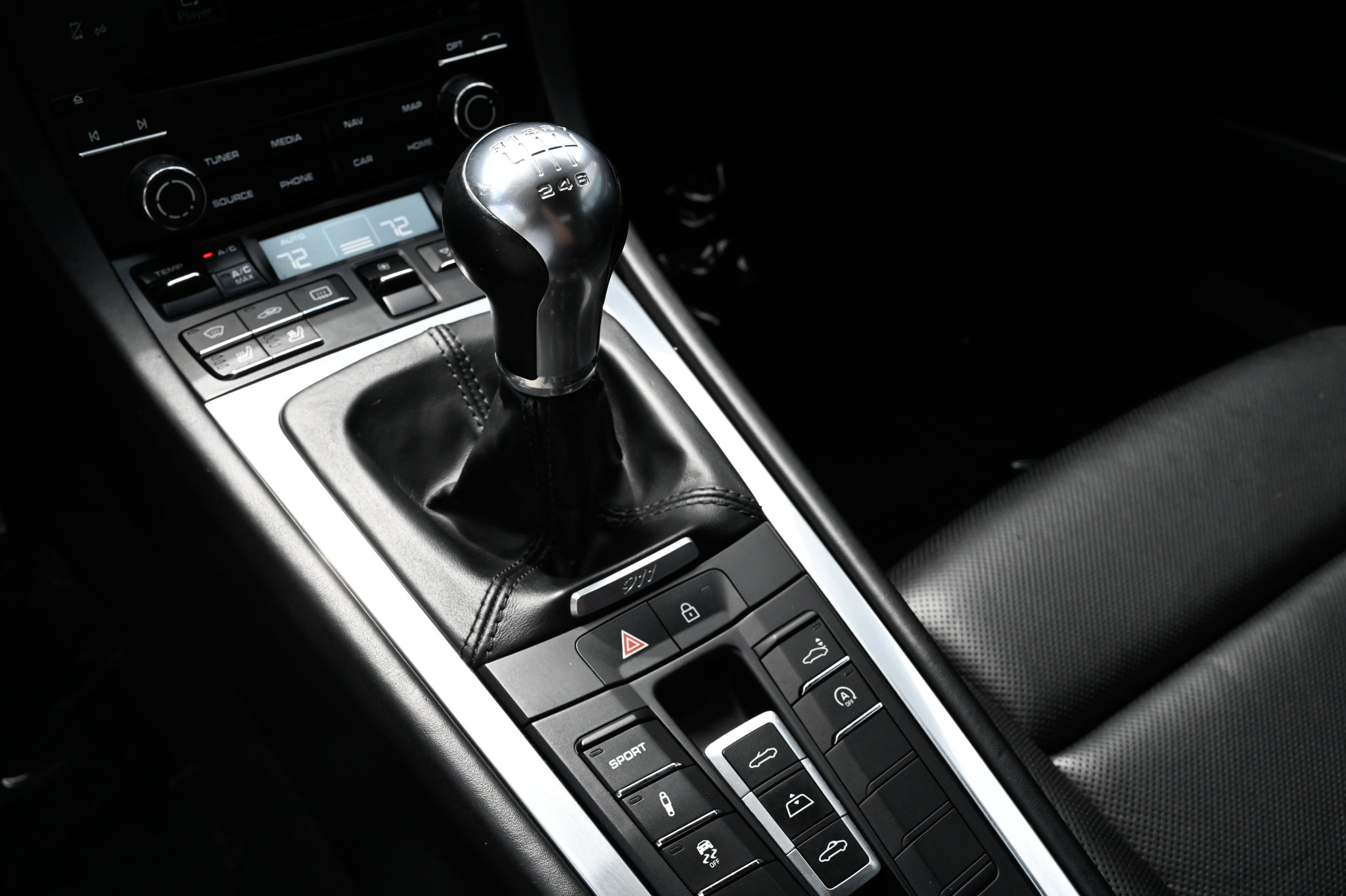 Used 2019 Porsche 911 Carrera 4S AWD/4WD image 28