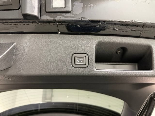 Certified 2024 Chevrolet Equinox EV RS AWD/4WD image 8