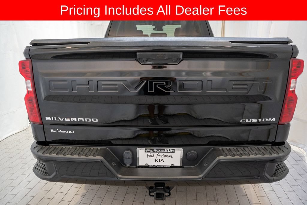 Used 2022 Chevrolet Silverado 1500 Custom AWD/4WD image 4