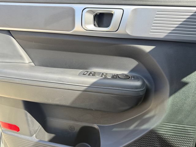 Used 2026 Hyundai Santa Fe SEL FWD image 21