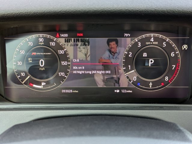 Used 2018 Land Rover Range Rover Velar R-Dynamic SE AWD/4WD image 11