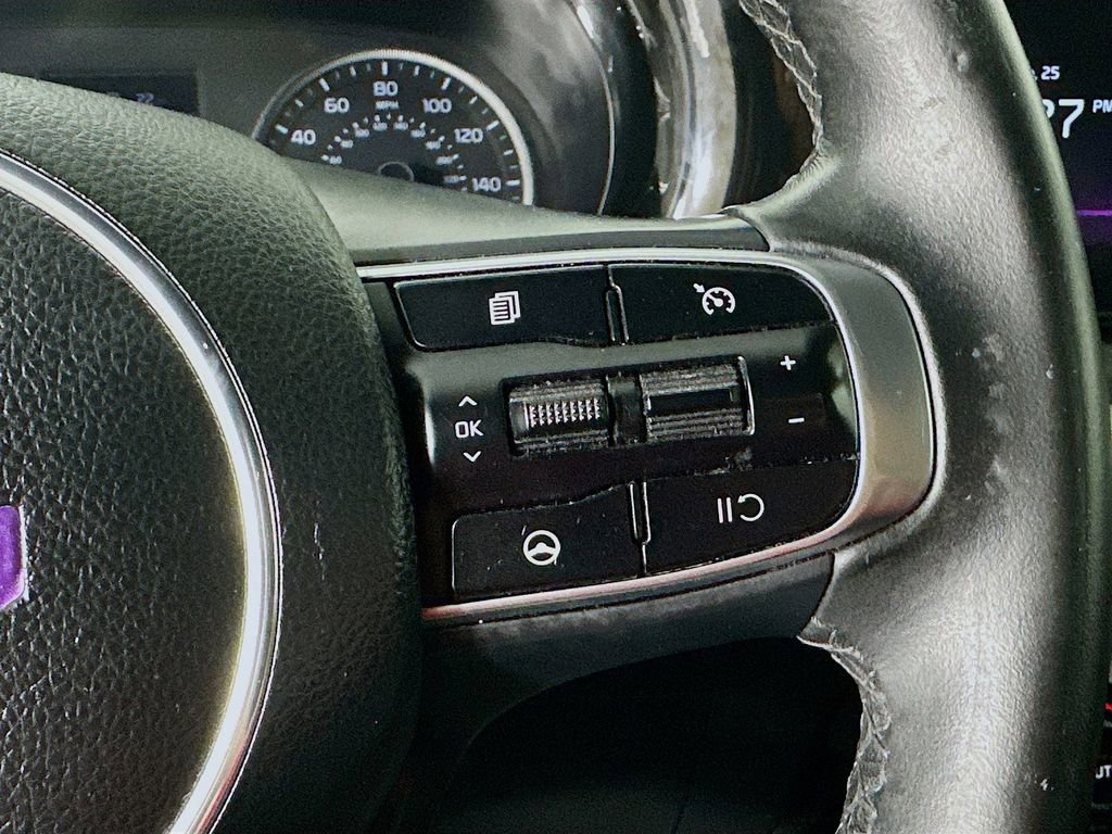 Certified 2022 Kia K5 GT-Line image 10