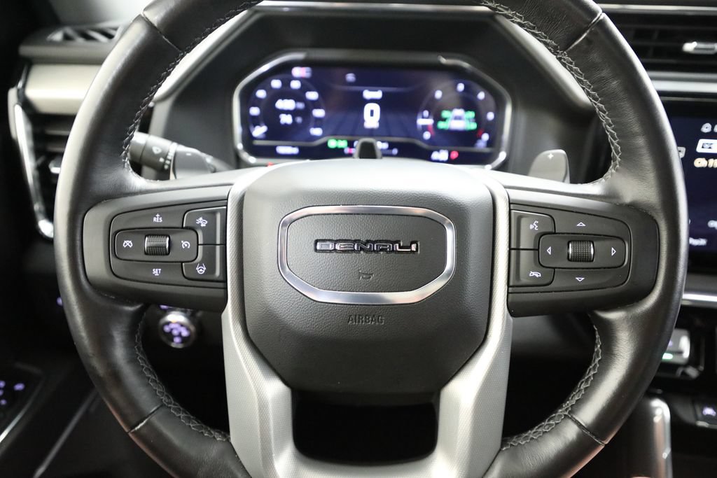 Used 2025 GMC Sierra 1500 Denali AWD/4WD image 16