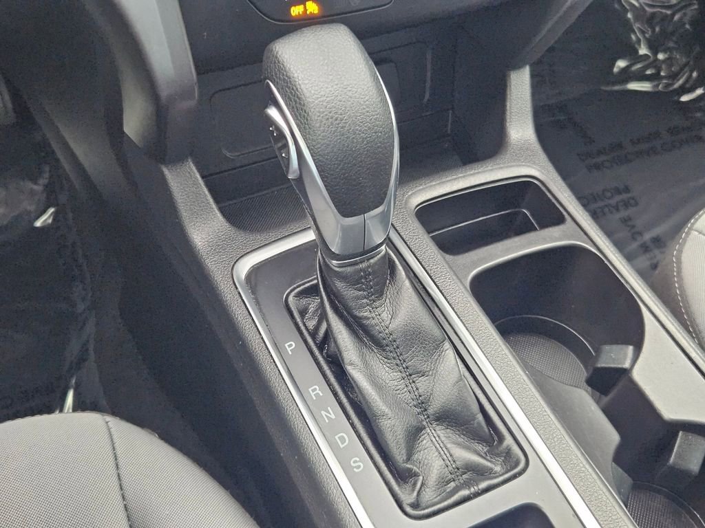 Used 2019 Ford Escape S image 18