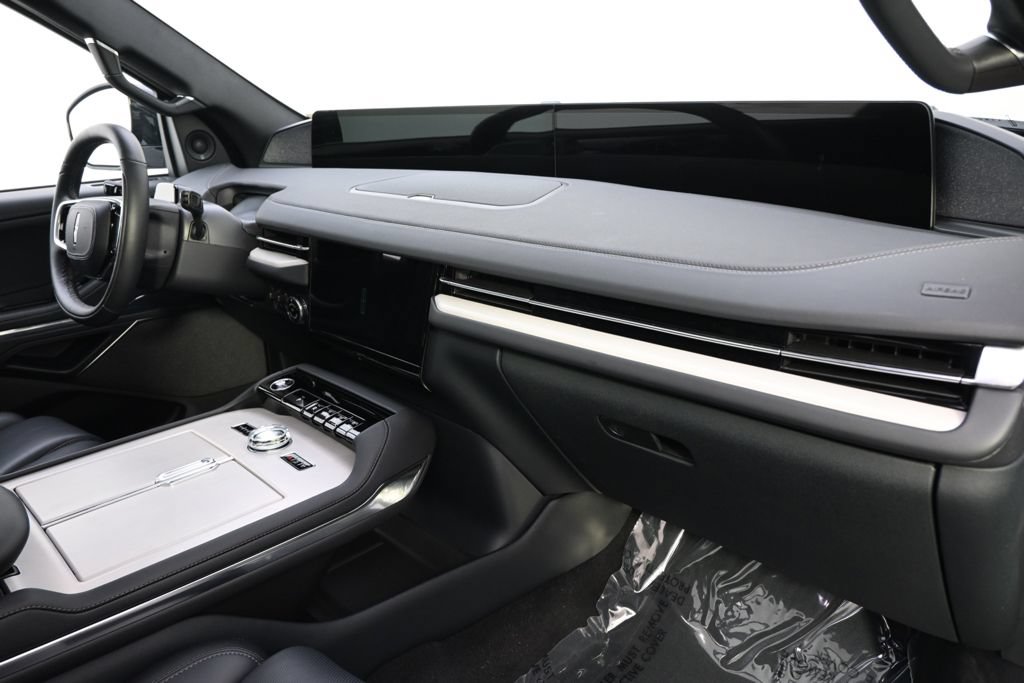 New 2026 Lincoln Navigator Reserve w/ Jet Appearance Package AWD/4WD image 15