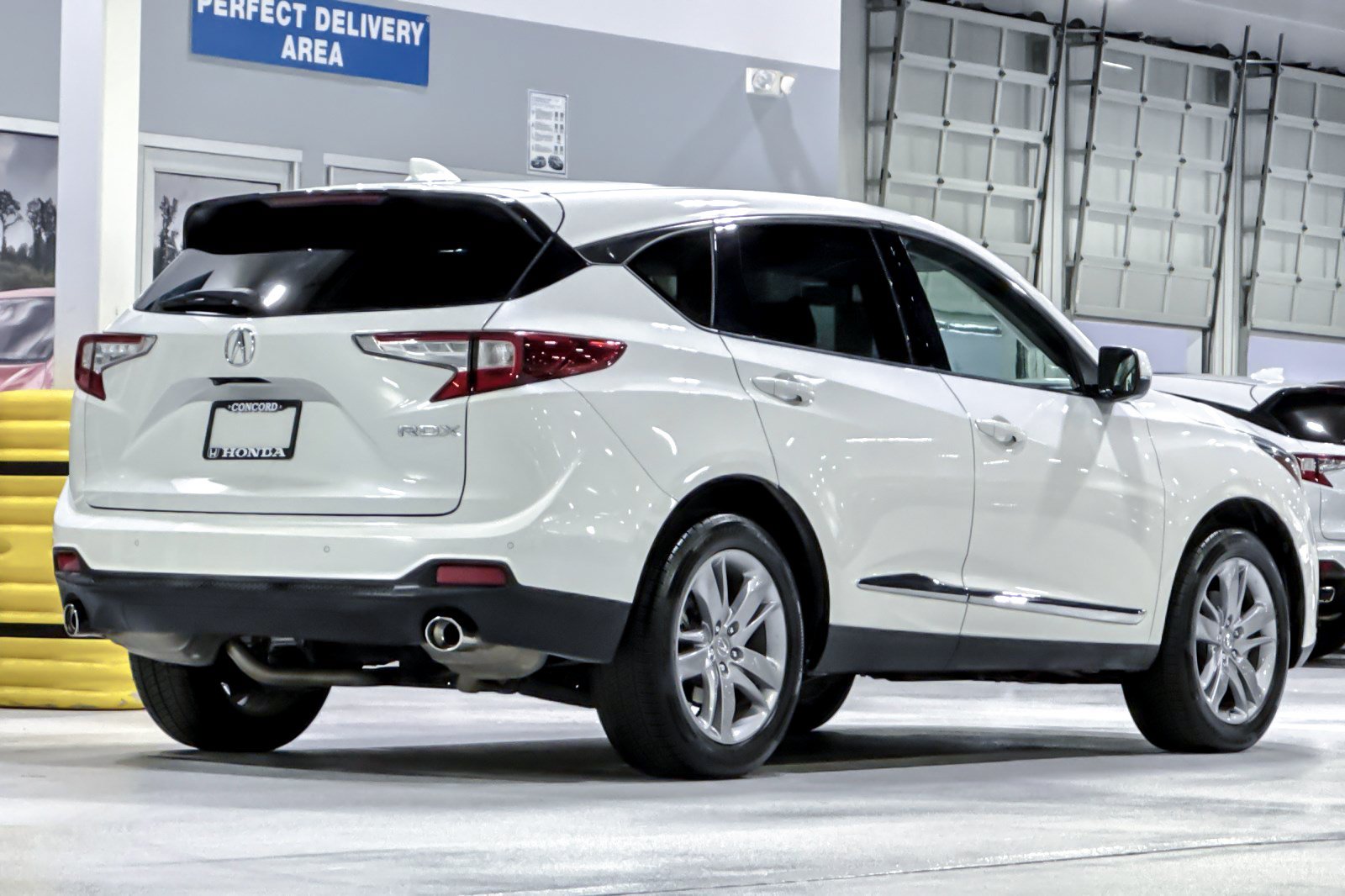 Used 2019 Acura RDX w/ Advance Package FWD image 9