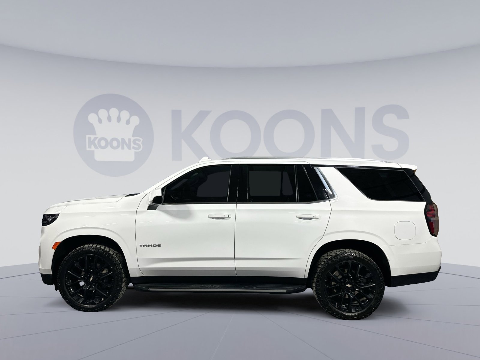 Used 2022 Chevrolet Tahoe LS image 2