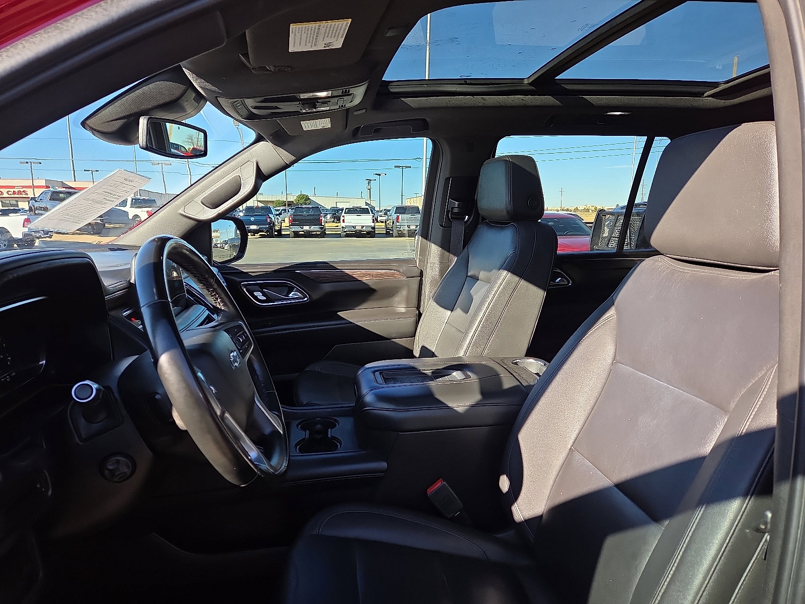 Used 2023 Chevrolet Tahoe Z71 w/ Luxury Package image 13