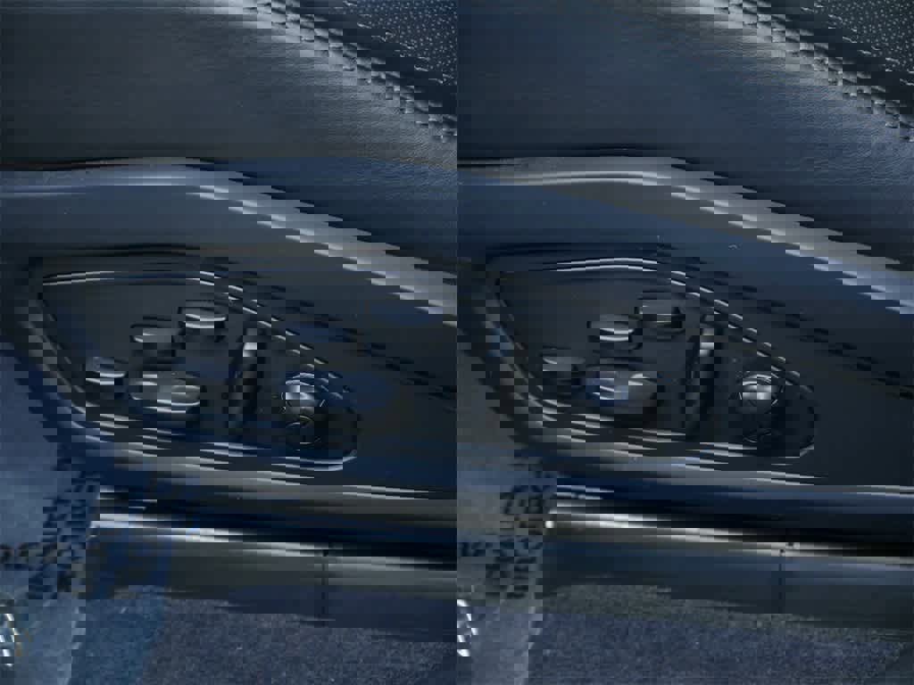 Used 2020 Porsche Taycan Turbo image 12