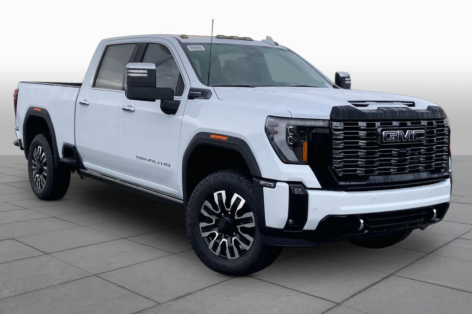 New 2026 GMC Sierra 2500 Denali Ultimate AWD/4WD image 2