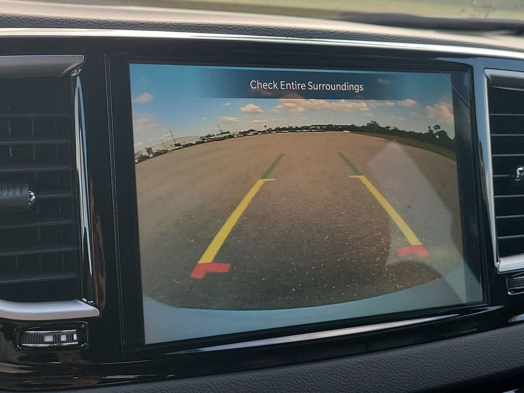 New 2026 Chrysler Voyager LX FWD image 30