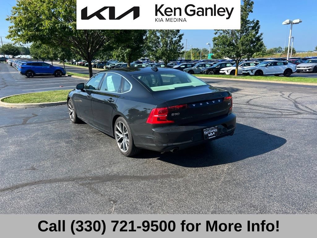Used 2019 Volvo S90 T5 Momentum w/ Protection Package AWD/4WD image 7