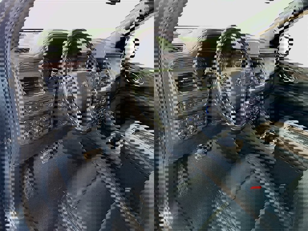 Certified 2021 Chevrolet Tahoe Z71 w/ Z71 Signature Package image 4