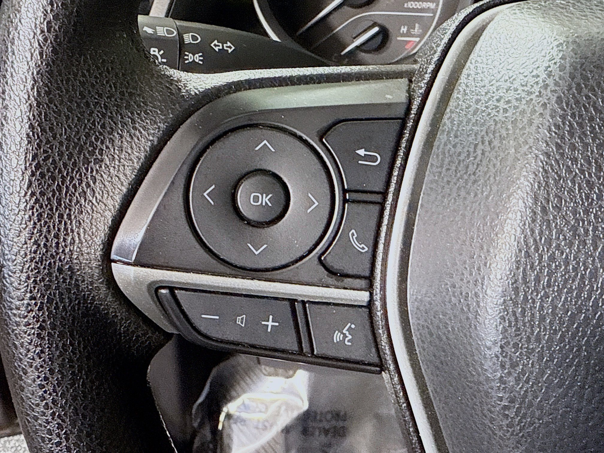 Used 2024 Toyota Camry LE image 14