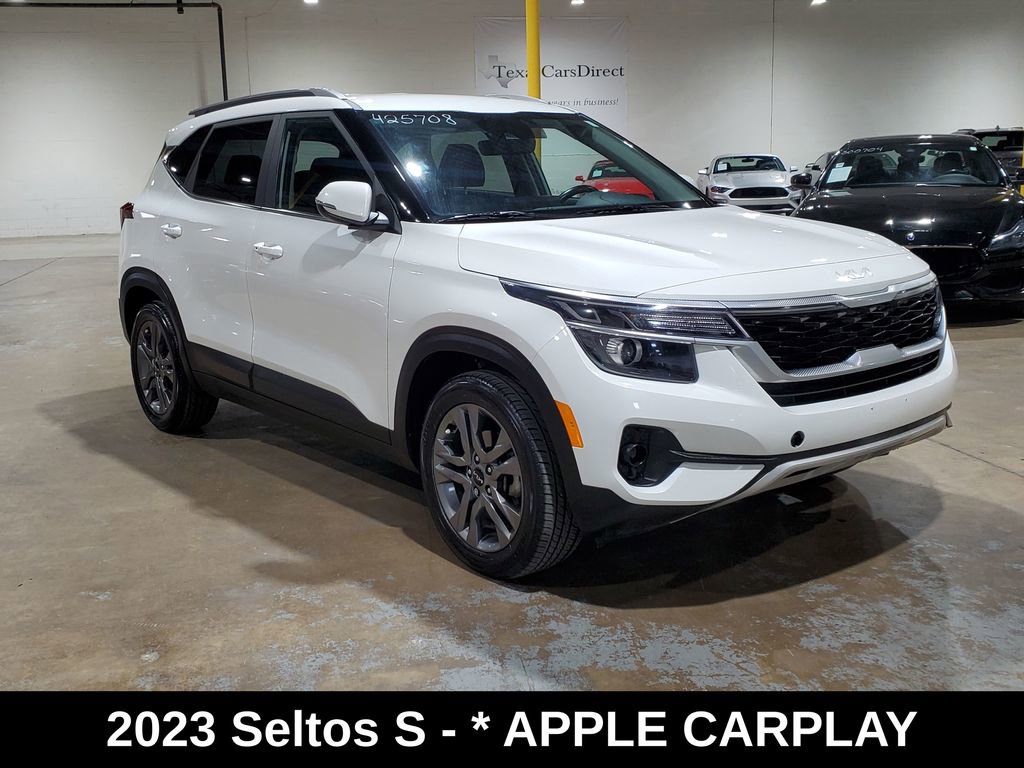 Used 2023 Kia Seltos S FWD image 3