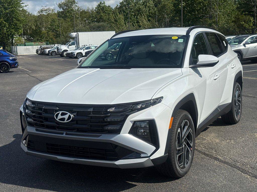 New 2026 Hyundai Tucson SEL Plus AWD/4WD image 1