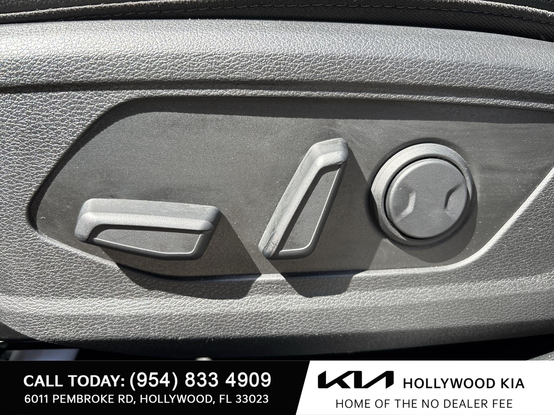 Used 2024 Kia Sportage SX FWD image 14