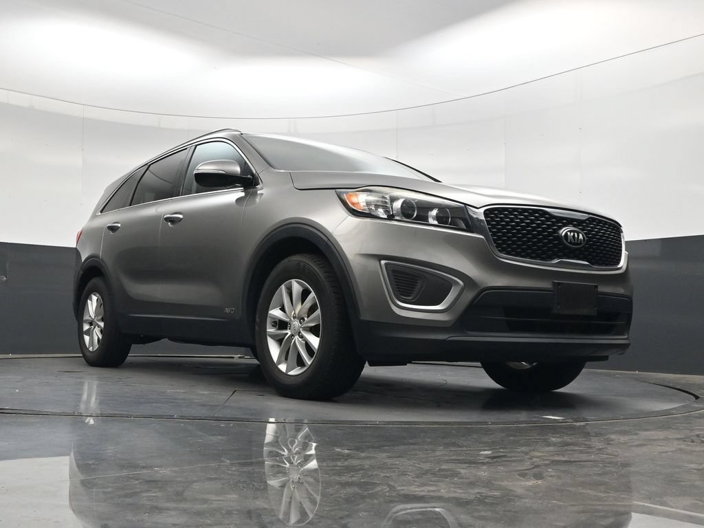 Used 2017 Kia Sorento AWD image 41