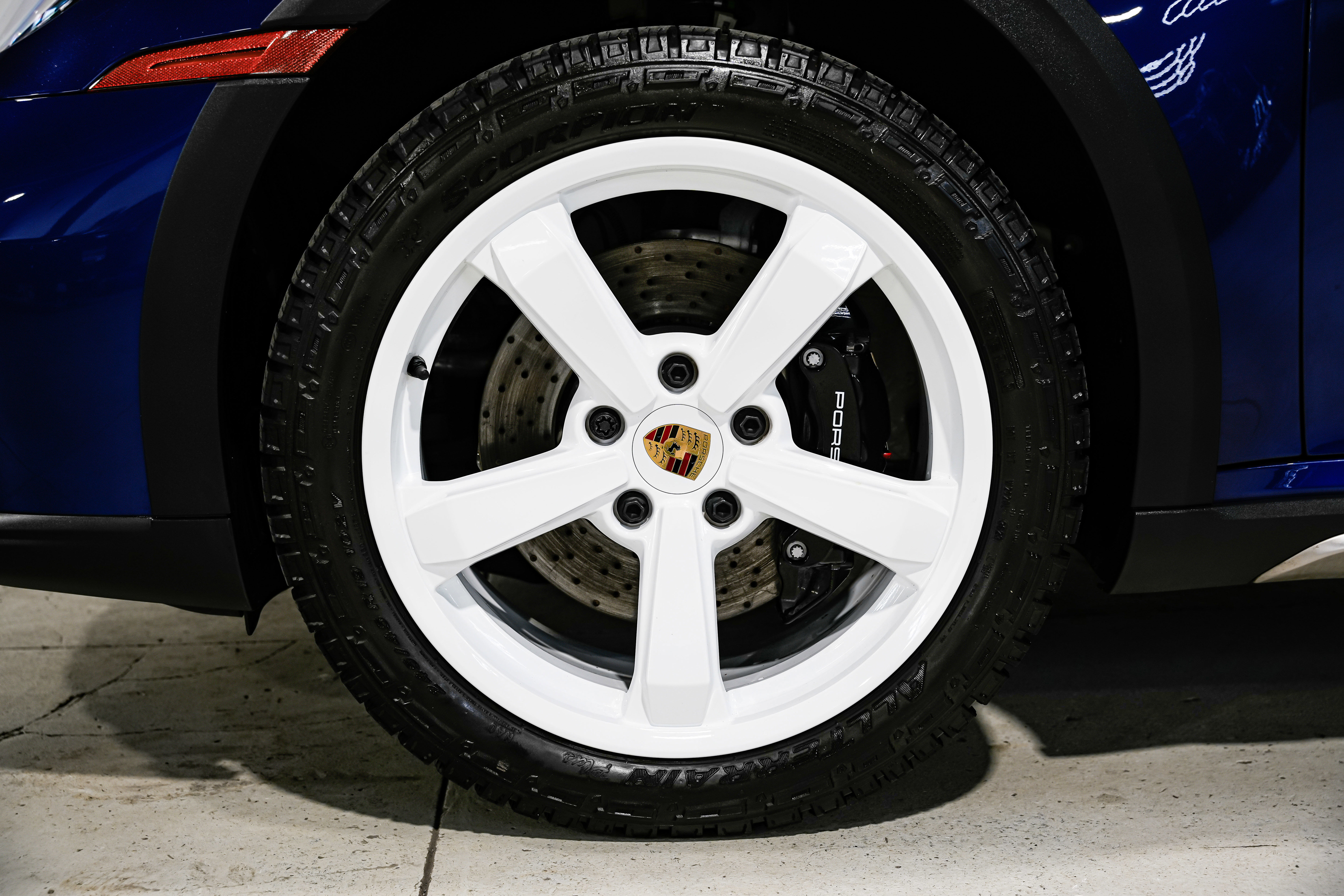 Used 2024 Porsche 911 Dakar image 53