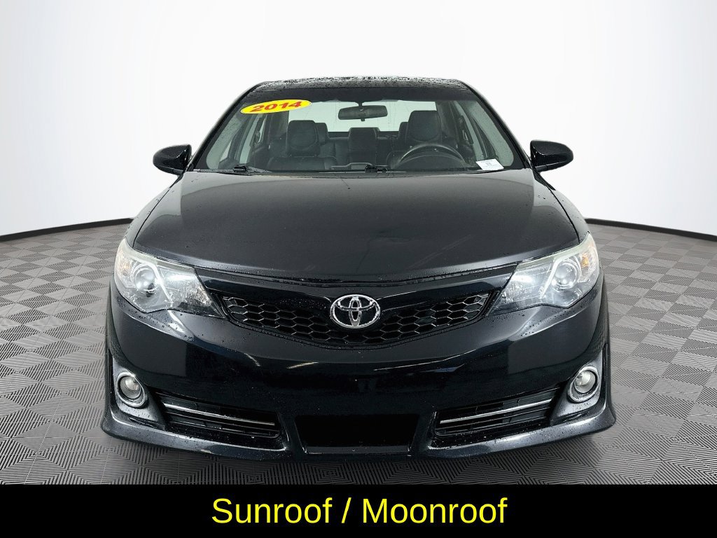 Used 2014 Toyota Camry SE FWD image 4