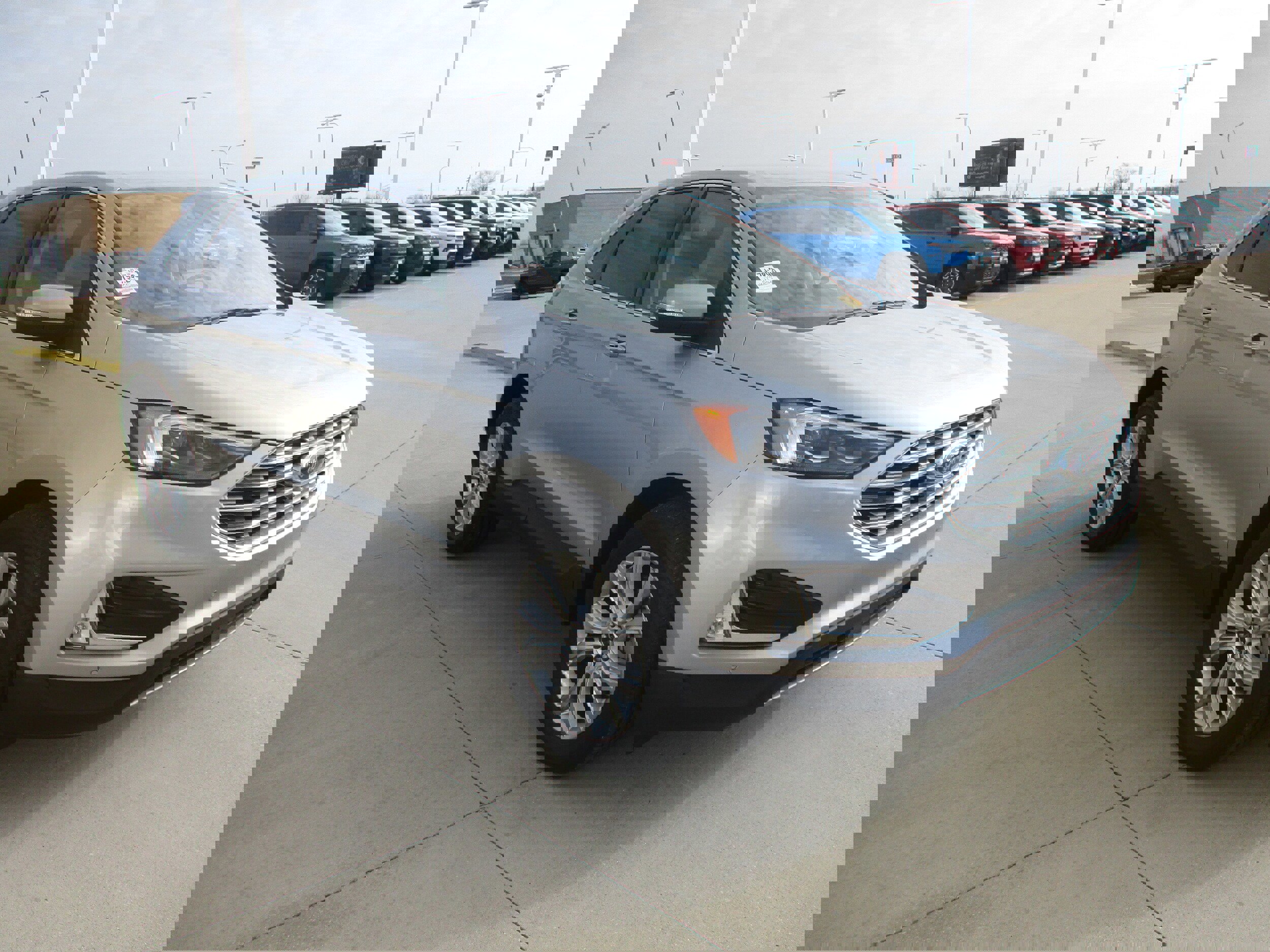 Used 2024 Ford Edge Titanium w/ Equipment Group 301A image 8