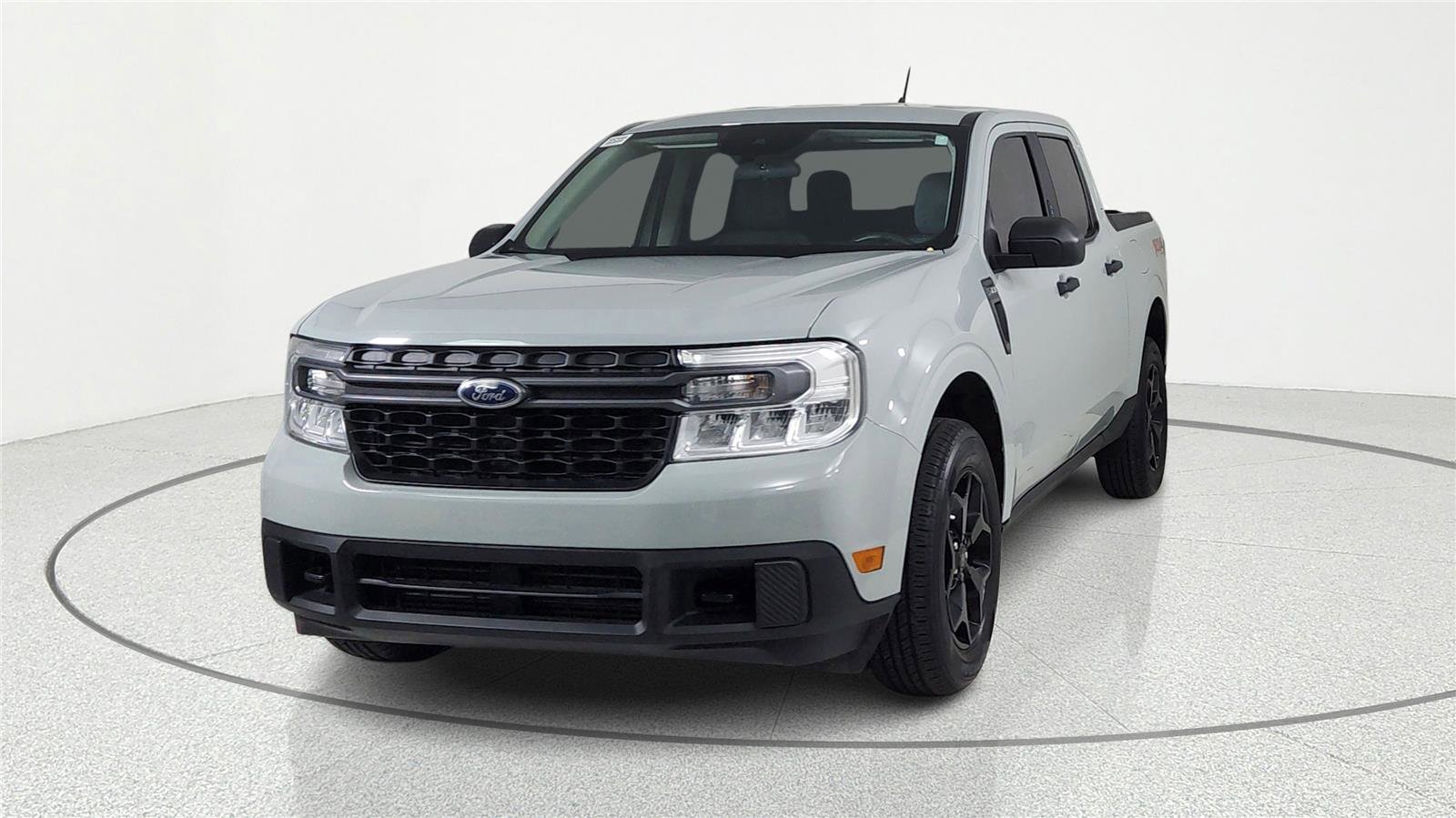 Used 2023 Ford Maverick XLT w/ Equipment Group 300A Standard AWD/4WD image 2