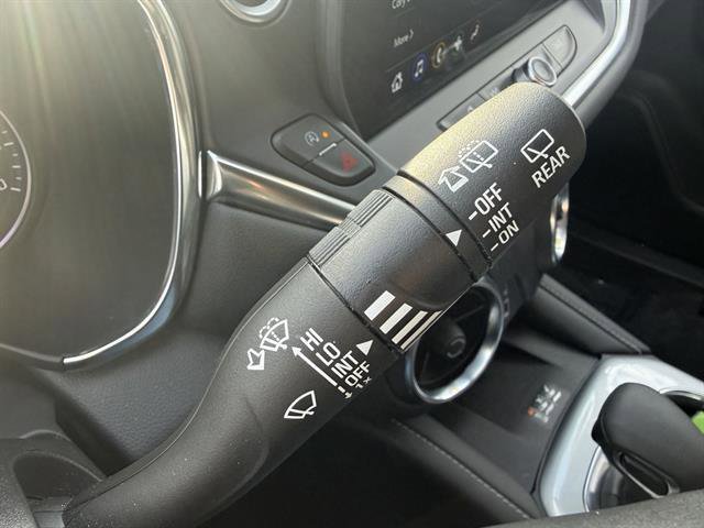 Used 2024 Chevrolet Blazer LT w/ Convenience Package image 32