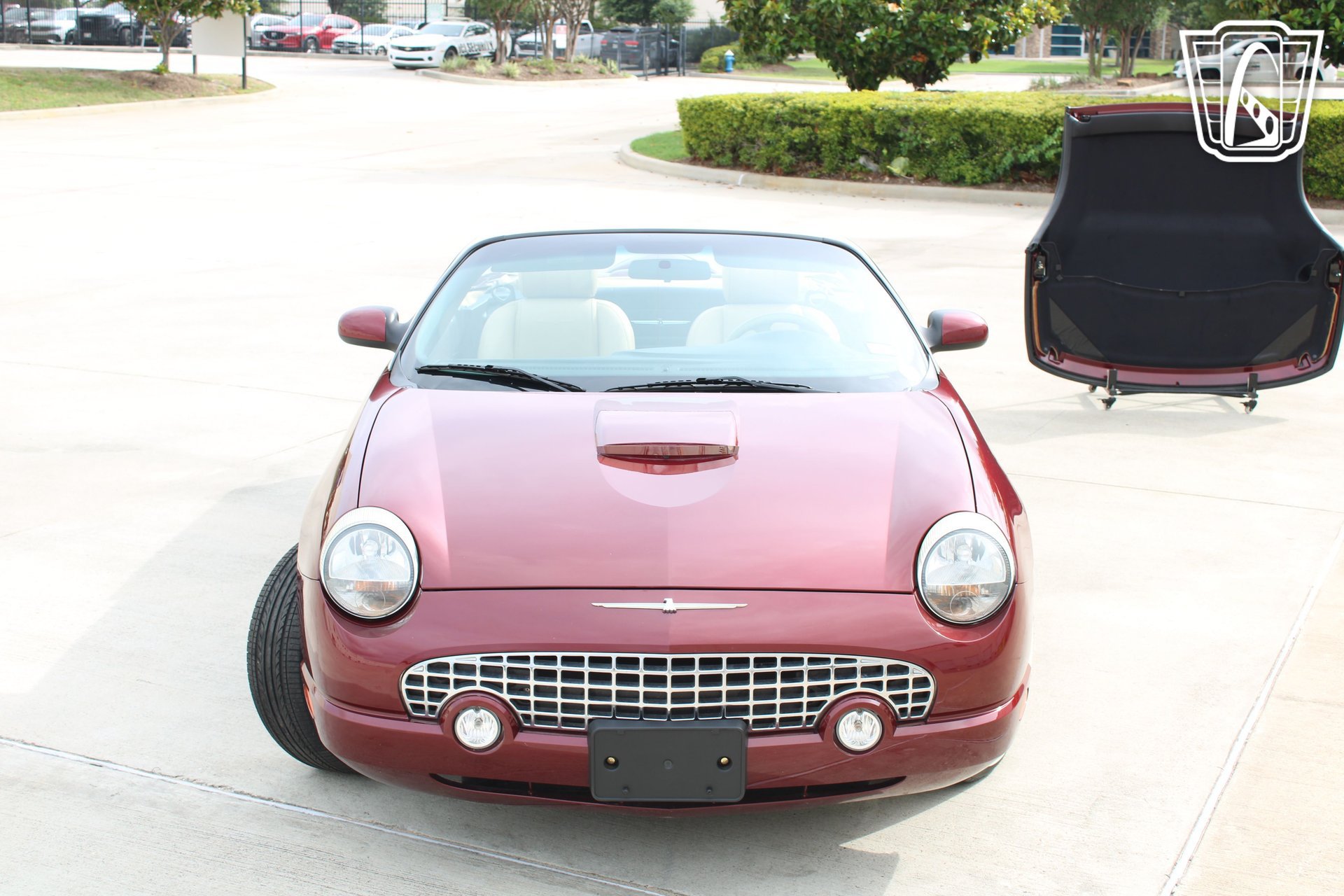Used 2004 Ford Thunderbird RWD image 5