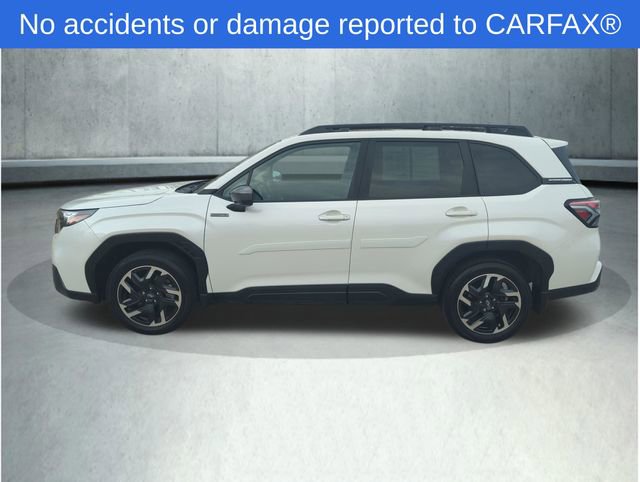 Certified 2025 Subaru Forester Premium AWD/4WD image 2