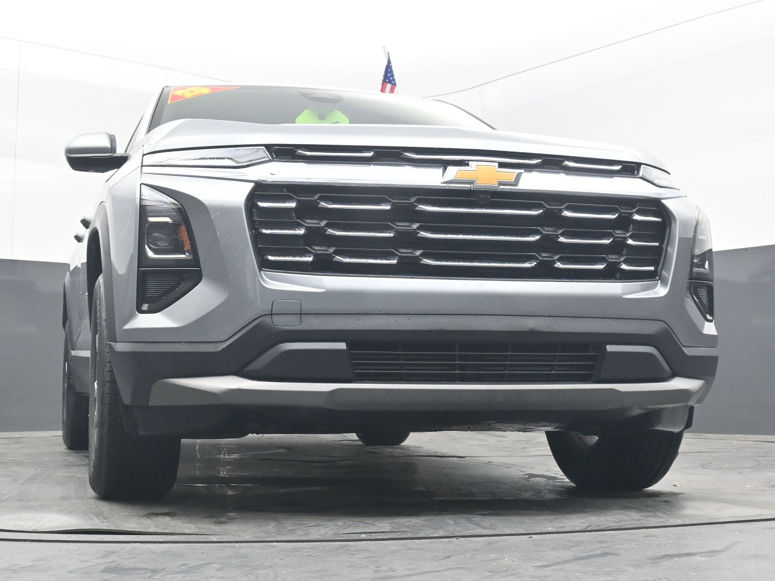 Used 2025 Chevrolet Equinox LT FWD image 25