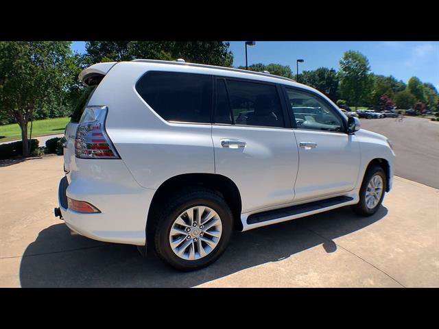 Certified 2021 Lexus GX 460 Premium w/ Premium Package AWD/4WD image 8
