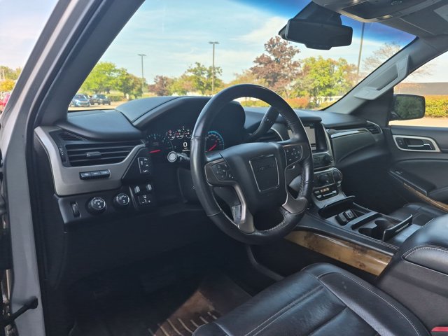 Used 2017 GMC Yukon XL Denali w/ Open Road Package AWD/4WD image 14