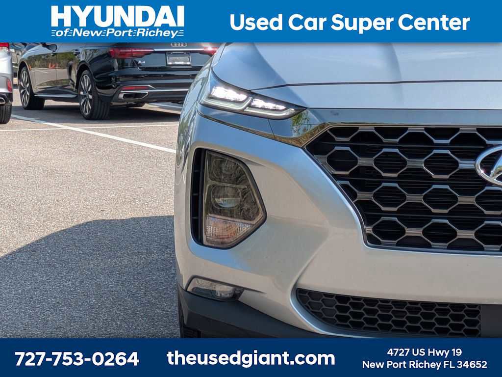 Used 2020 Hyundai Santa Fe Limited image 9